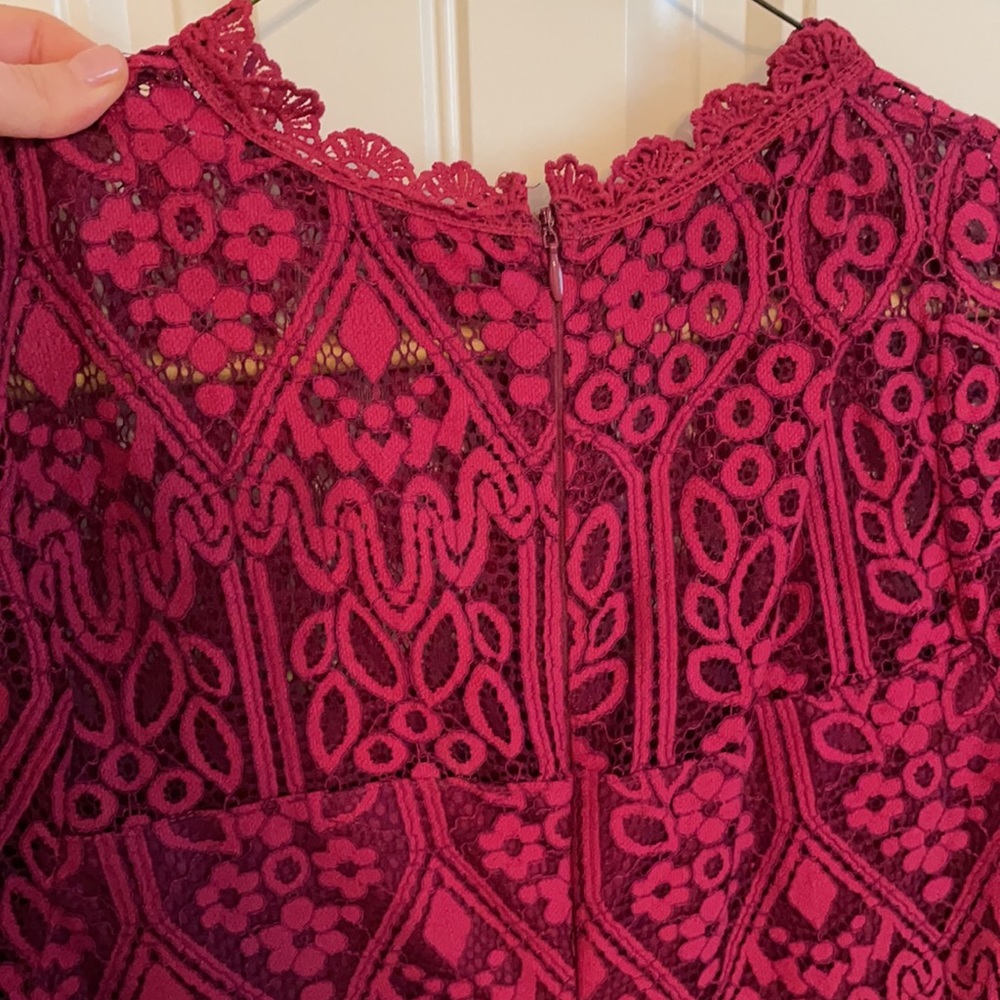 Lulu’s Remarkable Burgundy Lace Dress - Picture 11 of 11